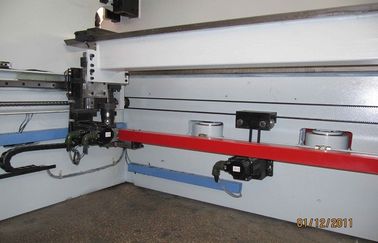 High Efficiency CNC Hydraulic  3mm 100 Ton Press Brake & Bending Machine